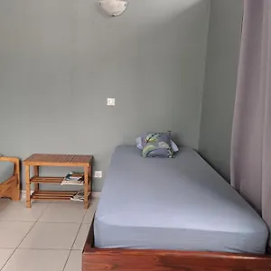 Laure Hebergement Loue Lits En Dortoir Auberge de jeunesse